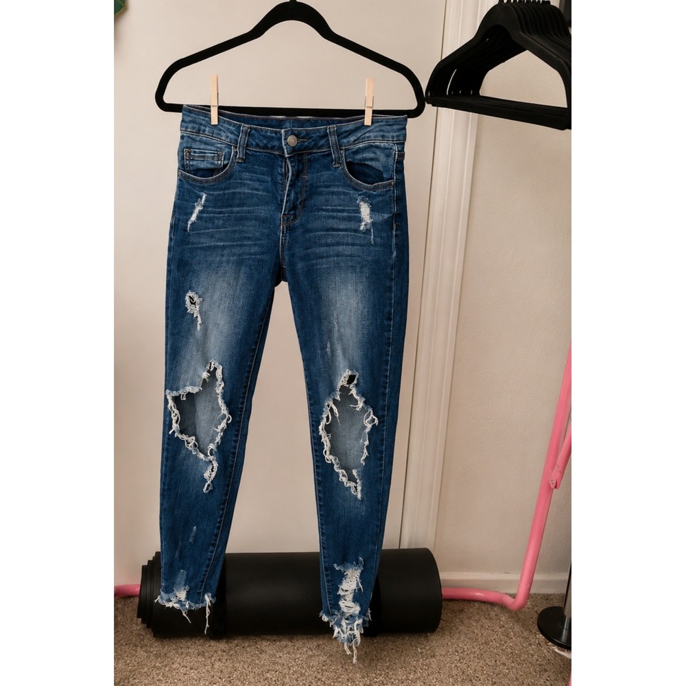 Womens Distressed Skinny Jeans Medium Wash Ripped Knee Raw Hem Denim Pants
